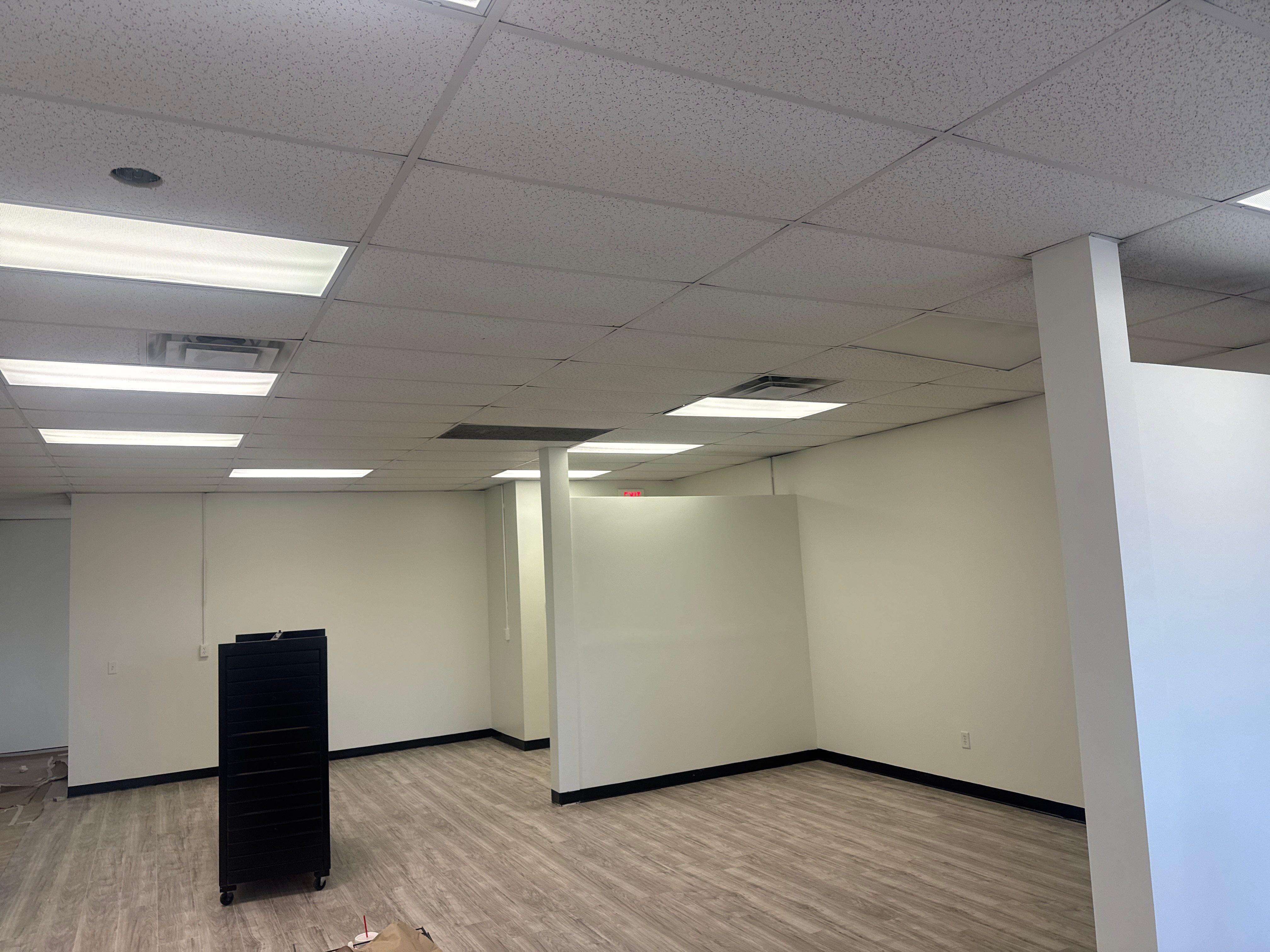 Repaint Walls in Commercial Unit by Midwest Paint LLC