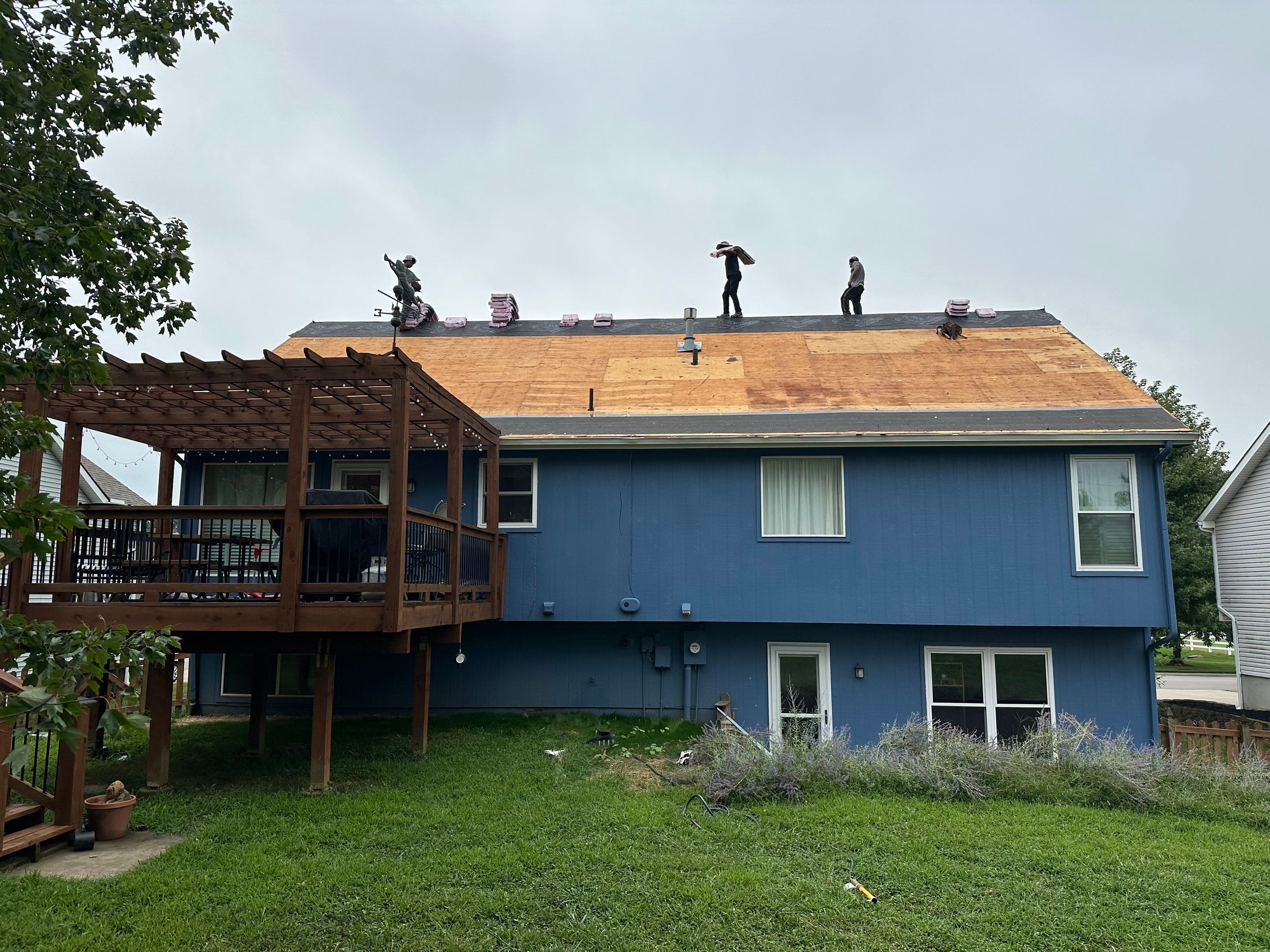 Residential Roofing Installation using OC Duration  by EEC  Windows, Siding & Roofing 