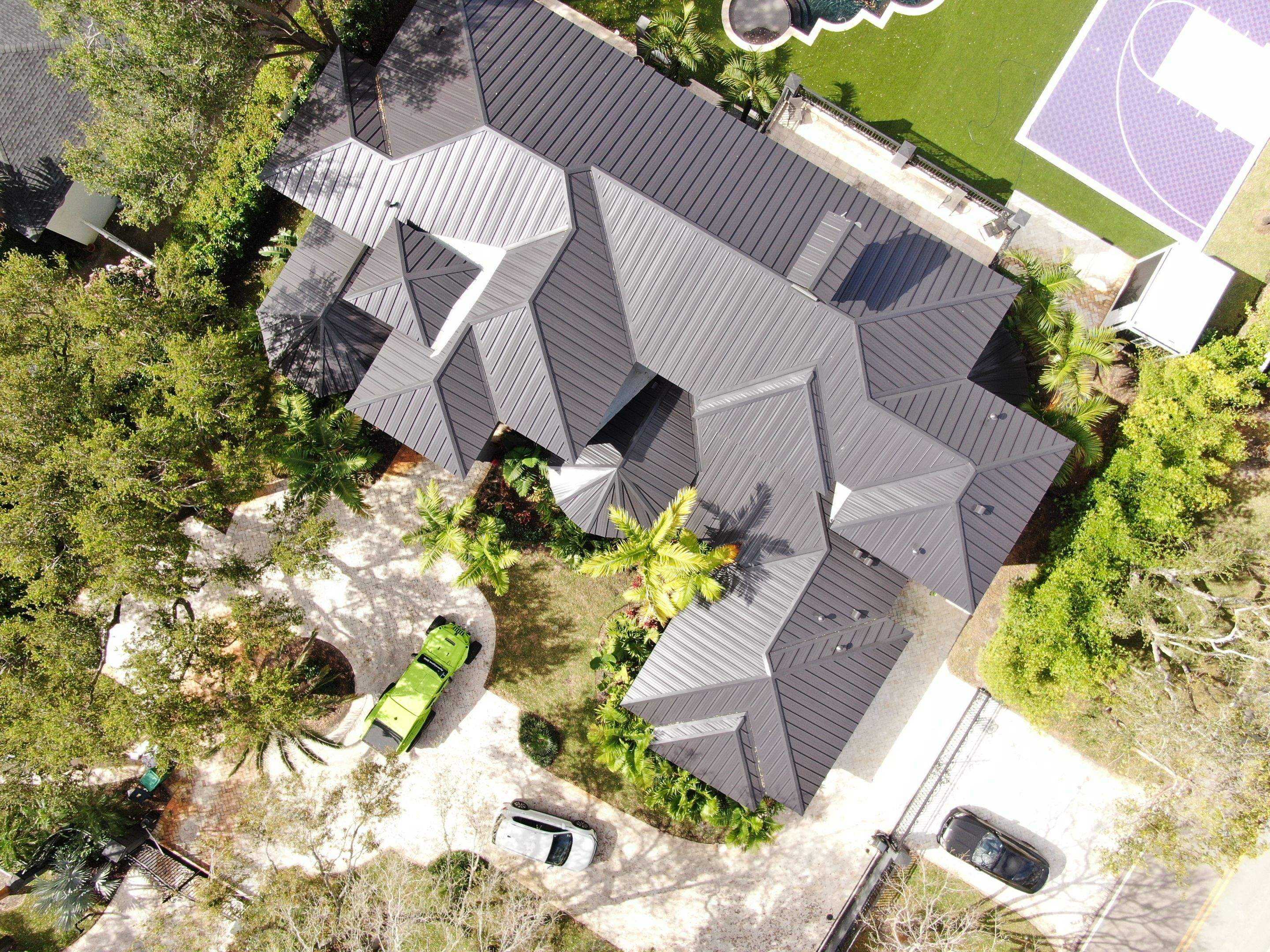 Metal Roof - Galvalume - Matte Black by Istueta Roofing