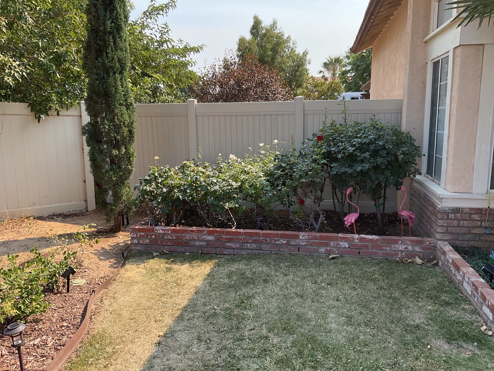 Fence Installation using Vinyl by Fence Guys Inc.