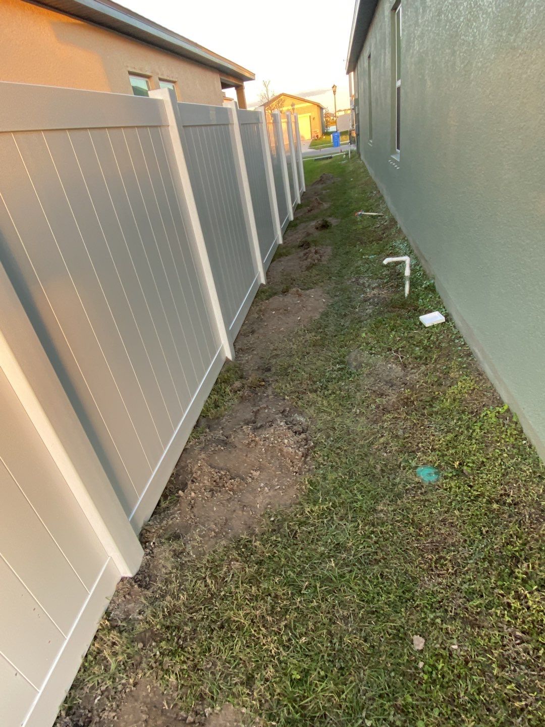 Ruskin, FL  6 ft. Tall White Vinyl Privacy Fence  by Asap fence and gates, LLC