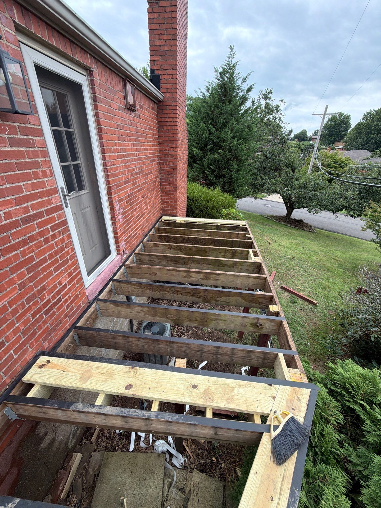 2 tone Composite Re-Deck with Vinyl Railings in Pittsburgh by Cousins Roofing Siding & Decks
