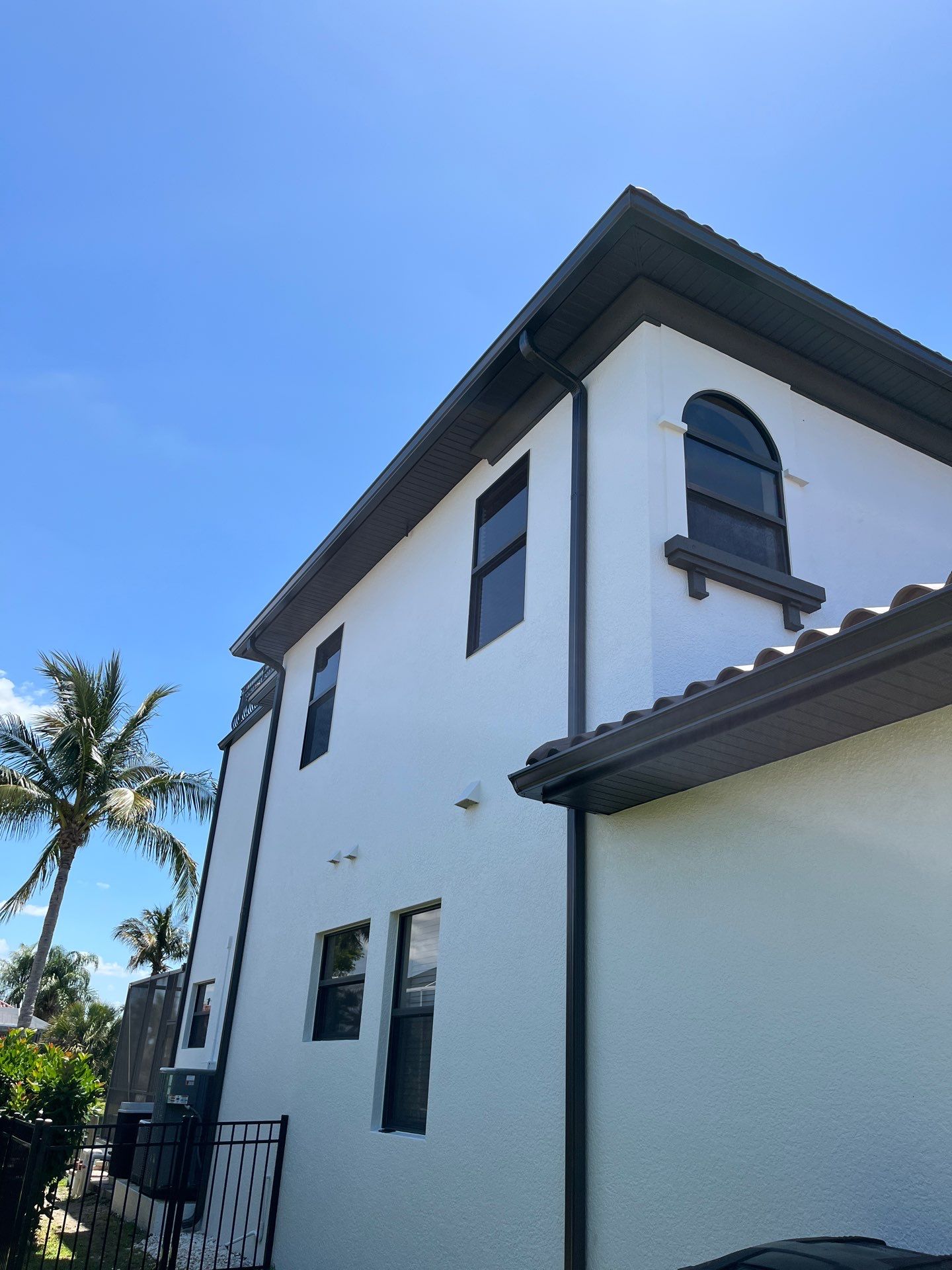 Stylish seamless gutters in Cape Coral FL by Gutter Professors