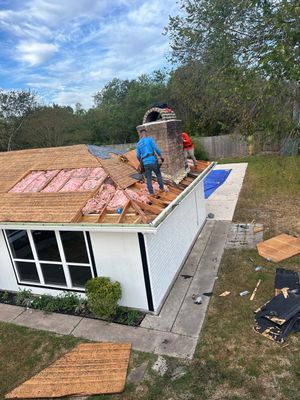 Residential Roofing Installation using Owen's Corning Duration (Lifetime) Shingles