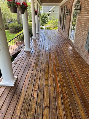 Deck using Wood Sealant