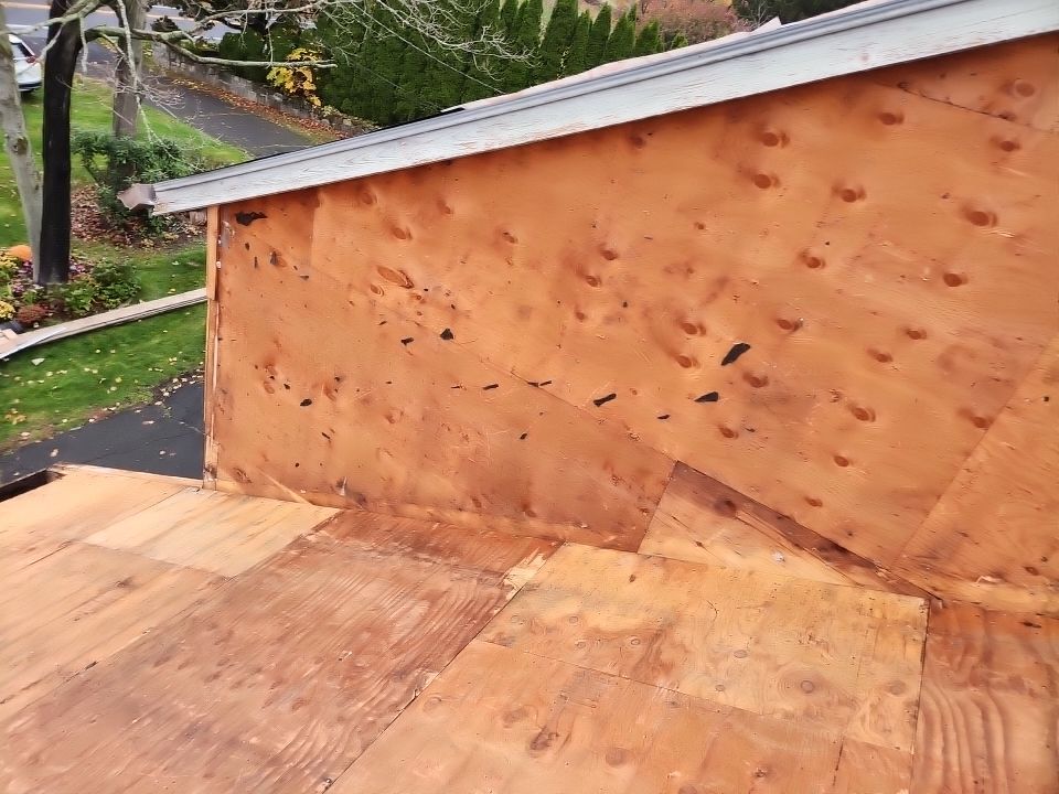 Residential Roofing Installation using Owens Corning TruDefinition Onyx Black by A Plus Exterior