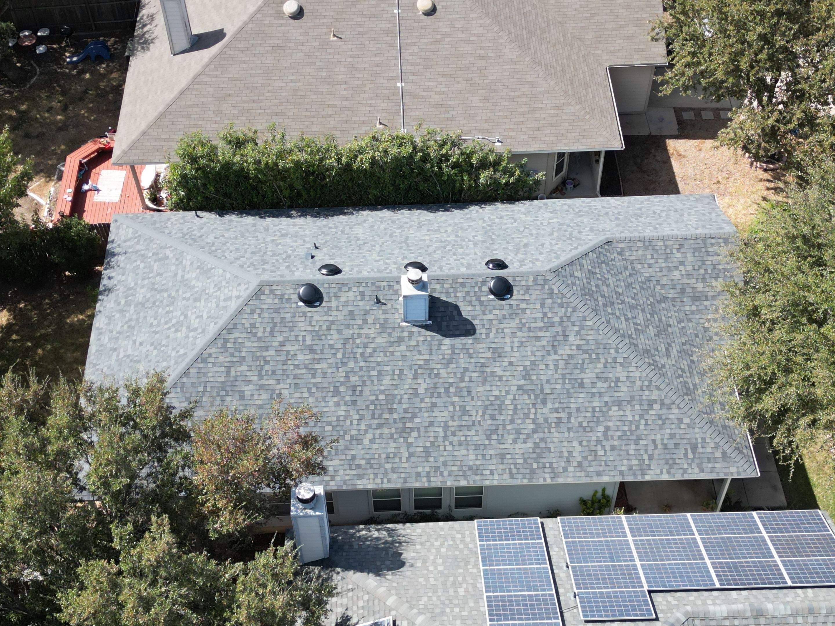 Estate Gray - Owens Corning TruDefinition Duration by RoofsOnly.com