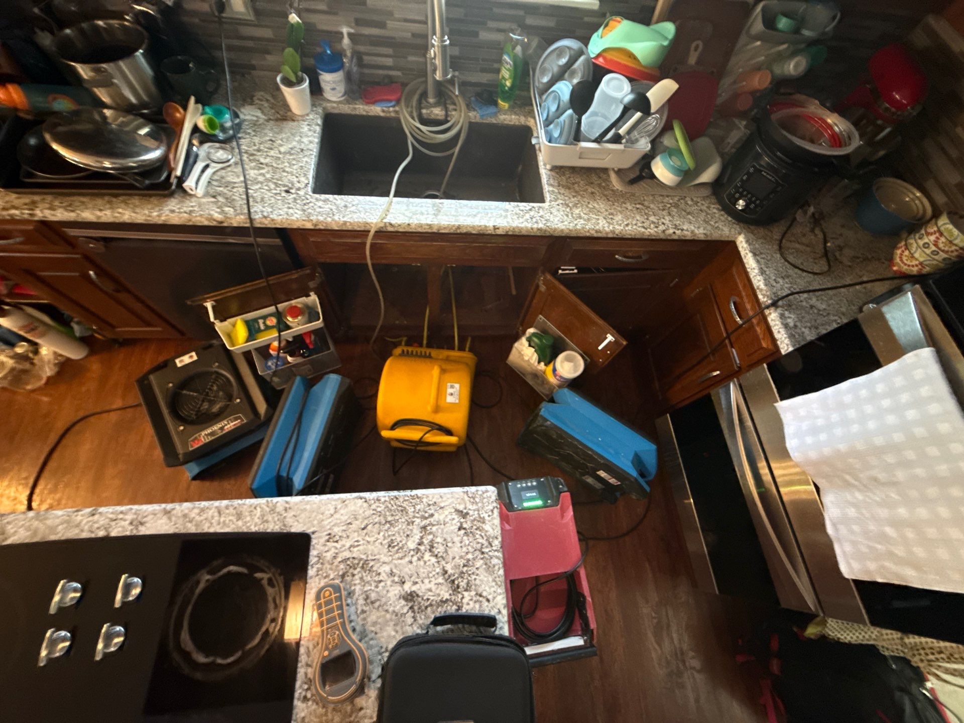 Kitchen Water Mitigation and Structural Drying Service in Blue Springs by Fine Restoration