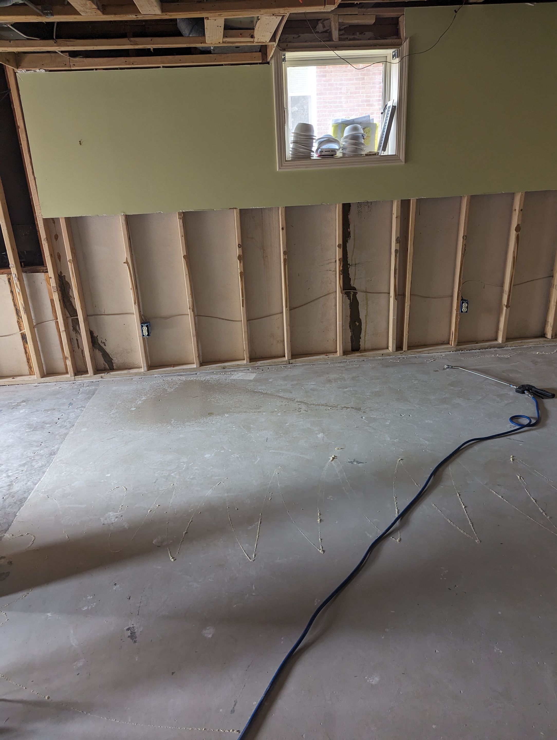 Mold Remediation in Louisville, KY by ANR Restoration