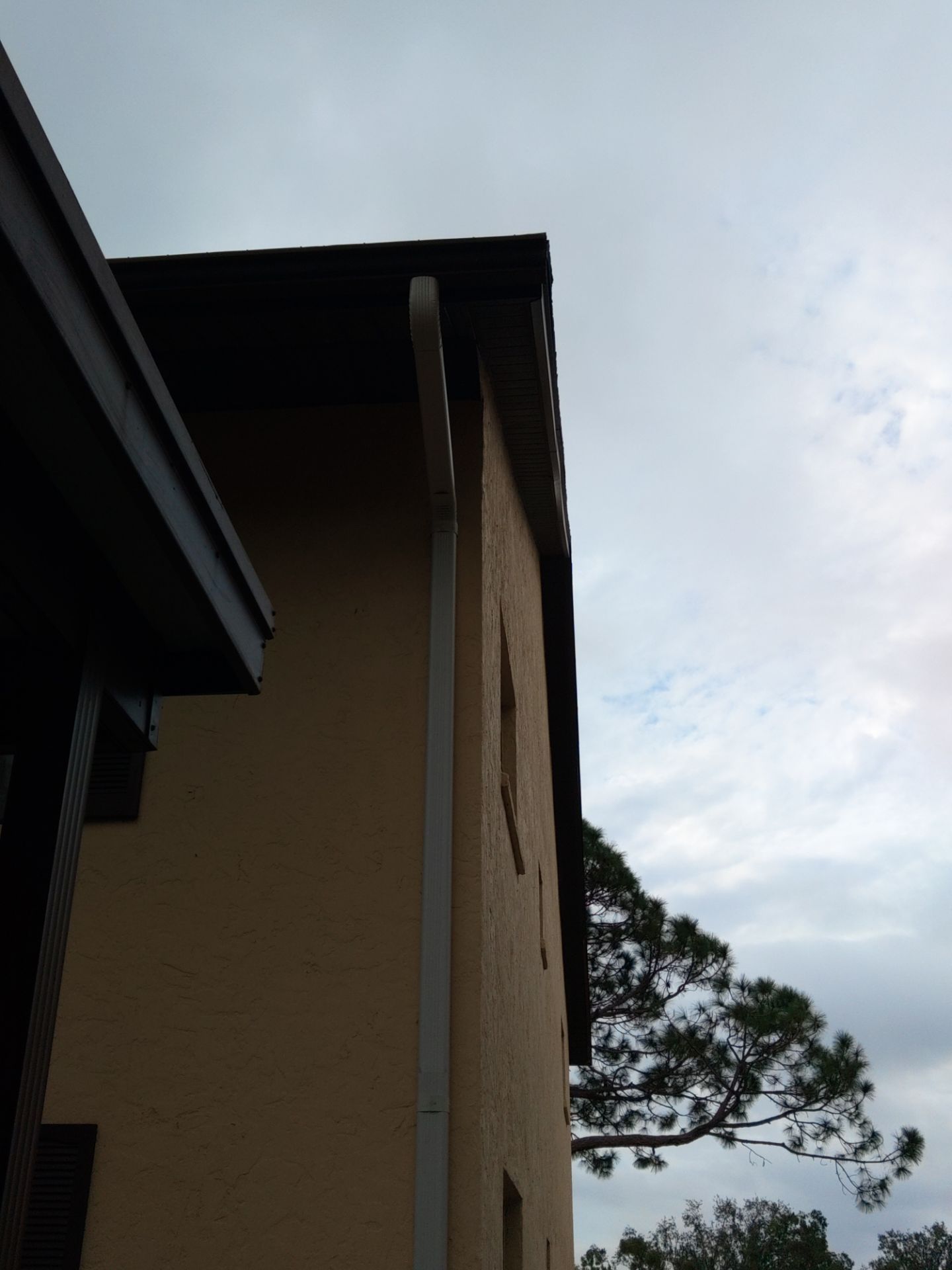 Gutter Inspection Before Installation in Bradenton FL by Gutter Professors