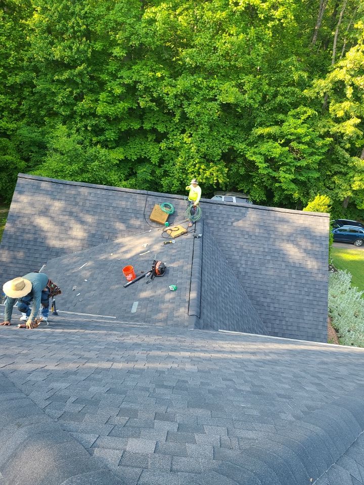 Clifton - CertainTeed Landmark Charcoal Black by RM Banning, Inc.