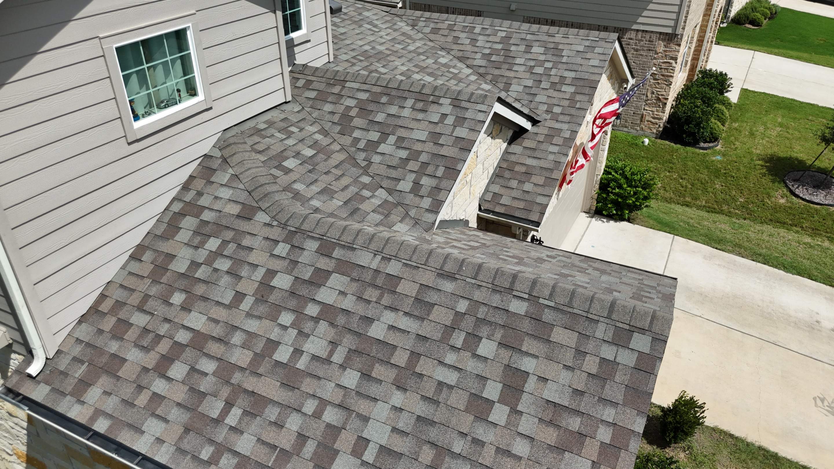 Driftwood - Owens Corning TruDefinition Duration by RoofsOnly.com