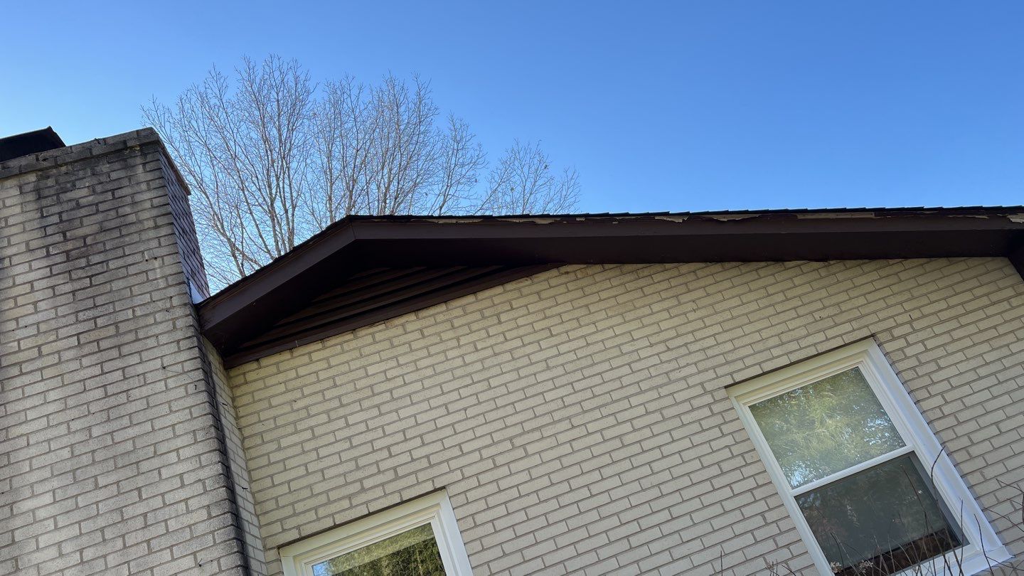 Residential Roofing Installation using Owens Corning Oakridge Roofing System by Undersun Roofing 