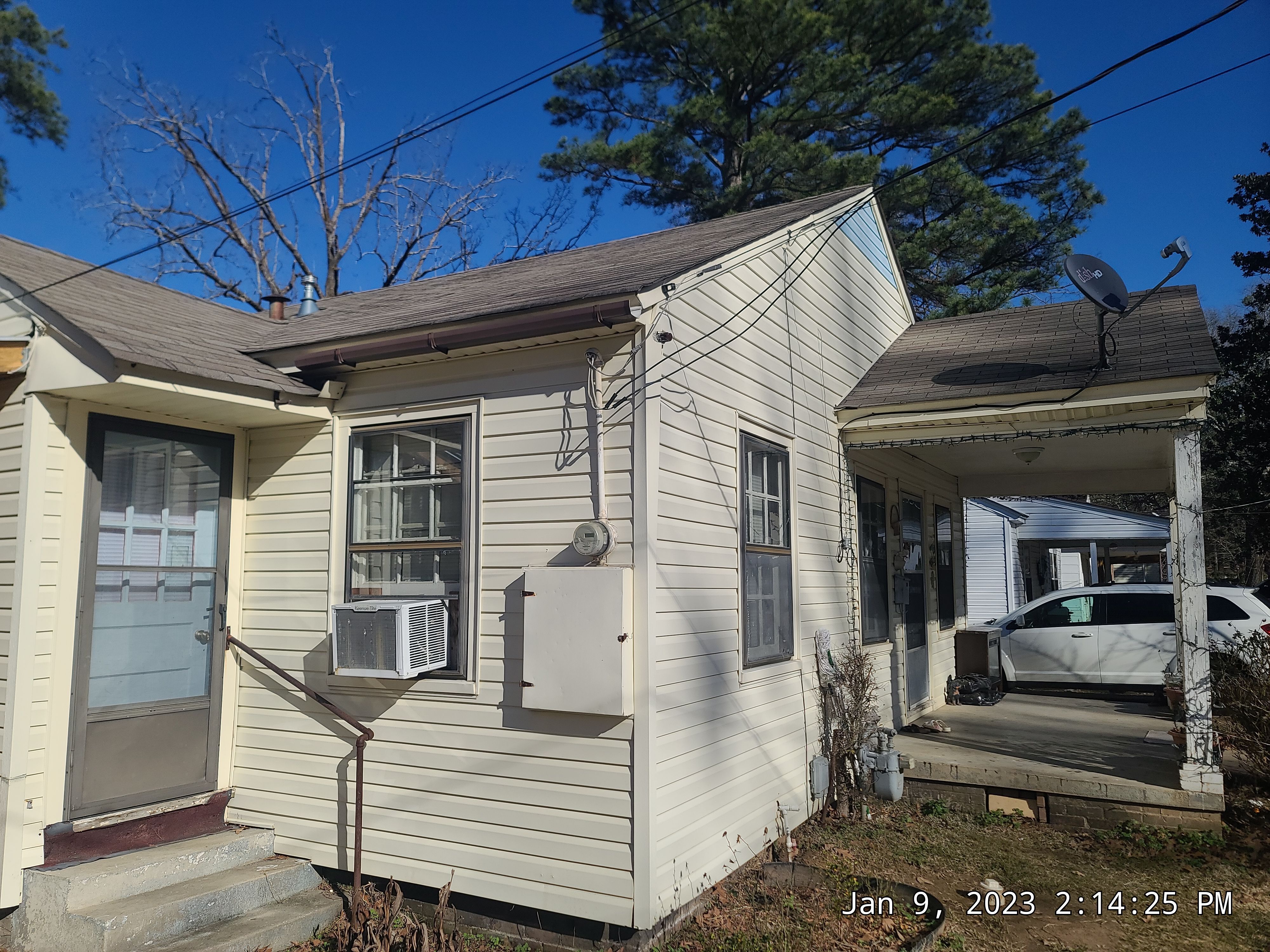 Residential Roofing Installation using 29 gauge metal by Hostetler Roofing