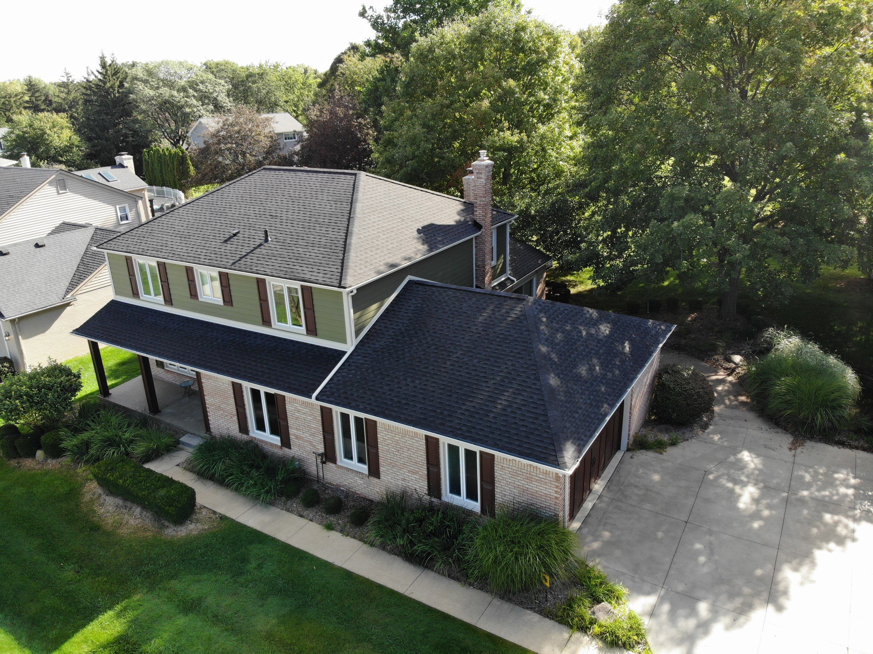 James Hardie Siding Installation & GAF Roof Replacement by Bloomfield Construction & Restoration