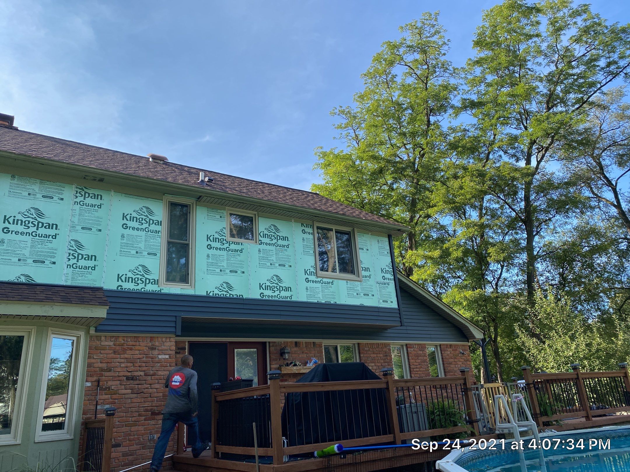 Siding Replacement using CertainTeed Restoration Classic D5 by 180 Contractors