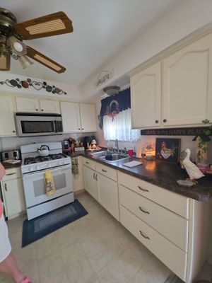 White Shaker Cabinet Refinishing and Painting in Sterling Heights