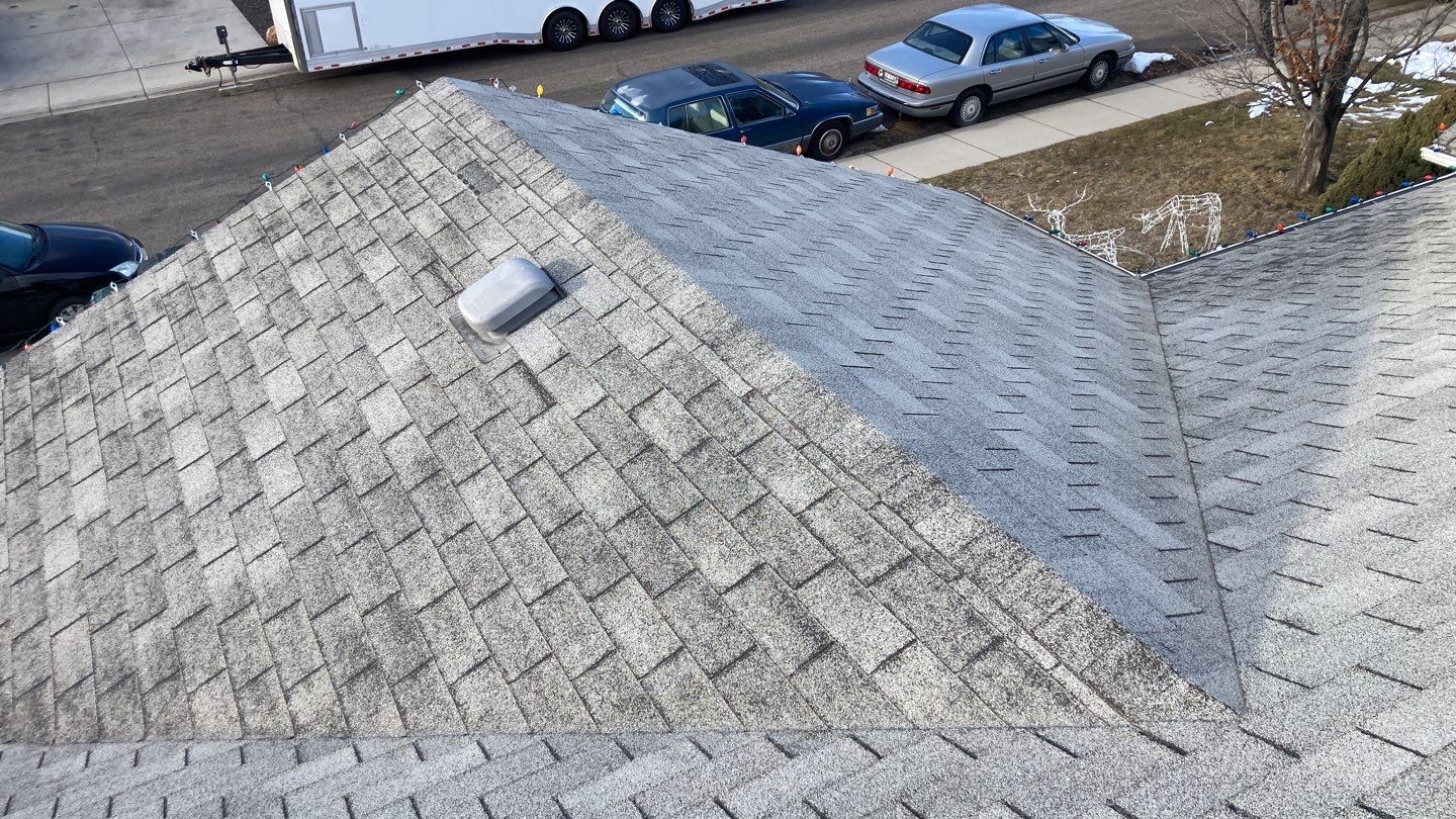 Single Story roofing replacement Meridian in using Owens Corning Oakridge shingles in Estate Grey by ID Roofing LLC