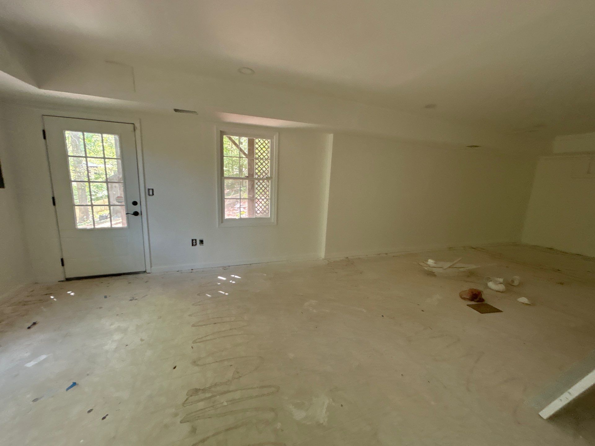 Whole-Home Renovation and Retaining Wall Restoration in Suwanee by RENOMAXIT, LLC