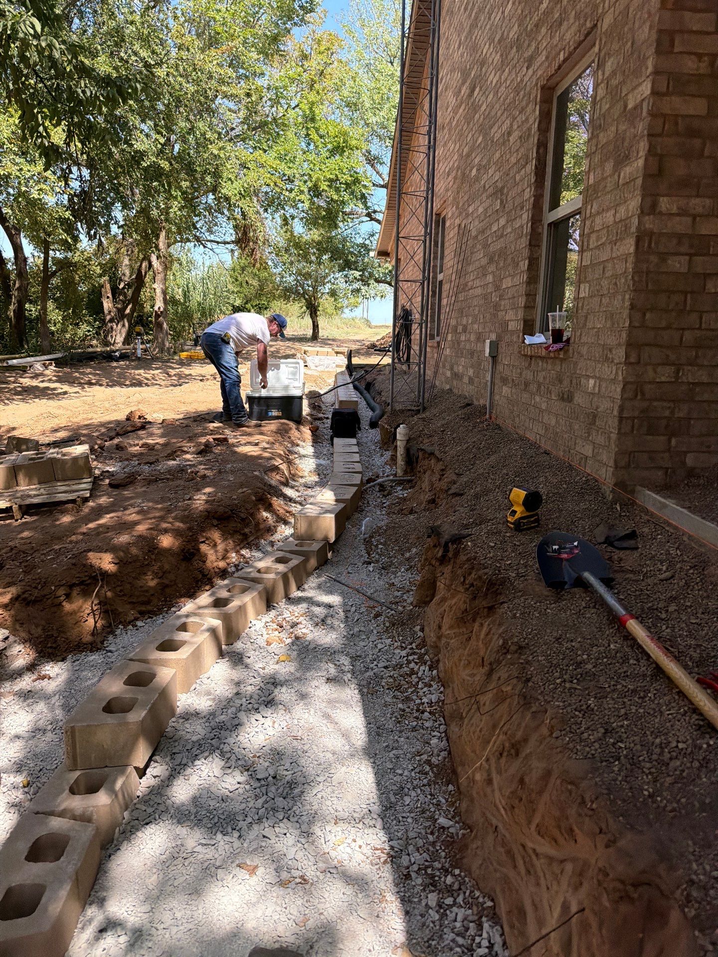 Retaining Wall by Clays Services Inc