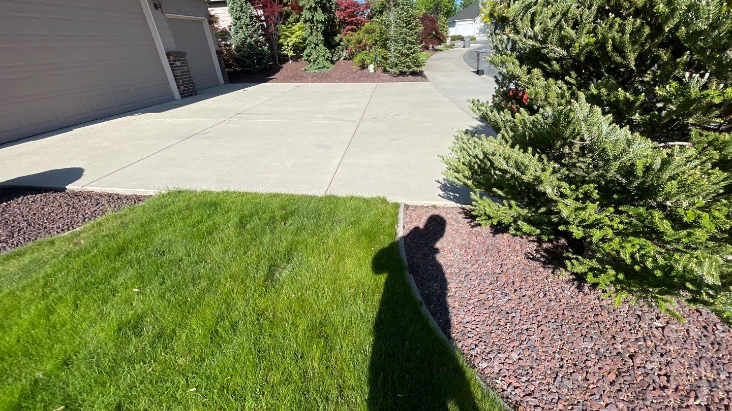 Driveway using Pebble Beach by Croc Coatings, LLC