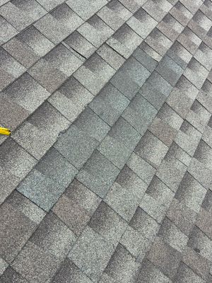 roof repair in Harrah