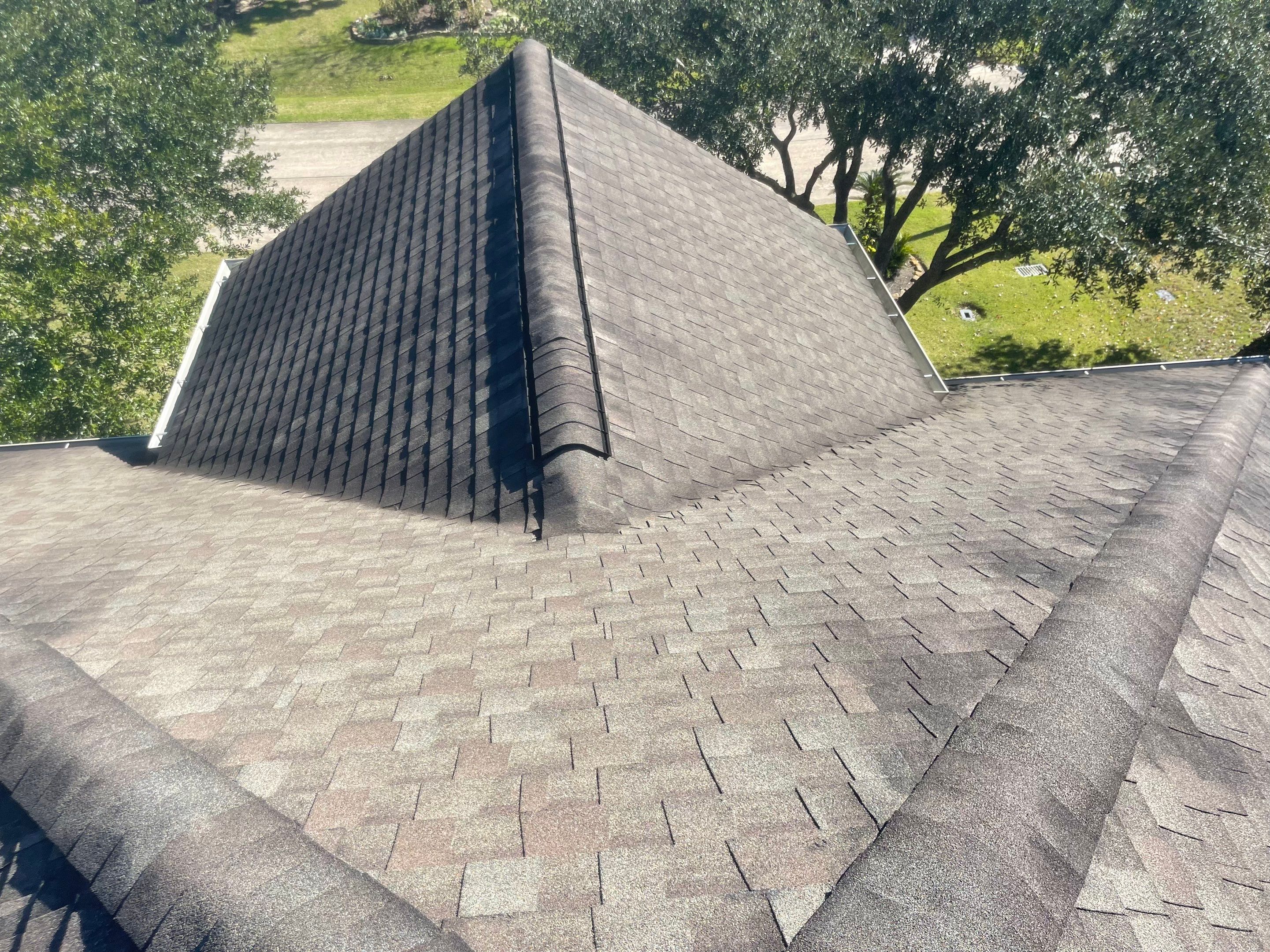 Residential Roof Replacement by Elite Roofing LLC