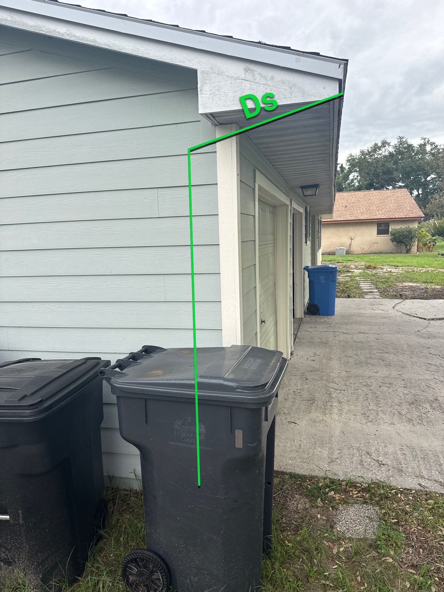 6-inch Cameo Gutters using K-Style Seamless Gutters in Saffner FL by Gutter Professors