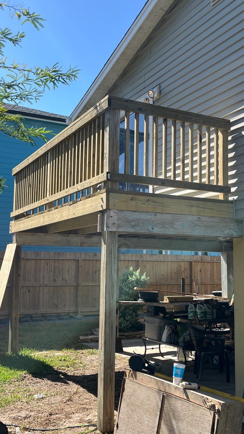 Bayfront Knows Breakaway Walls! by Bayfront Roofing and Construction