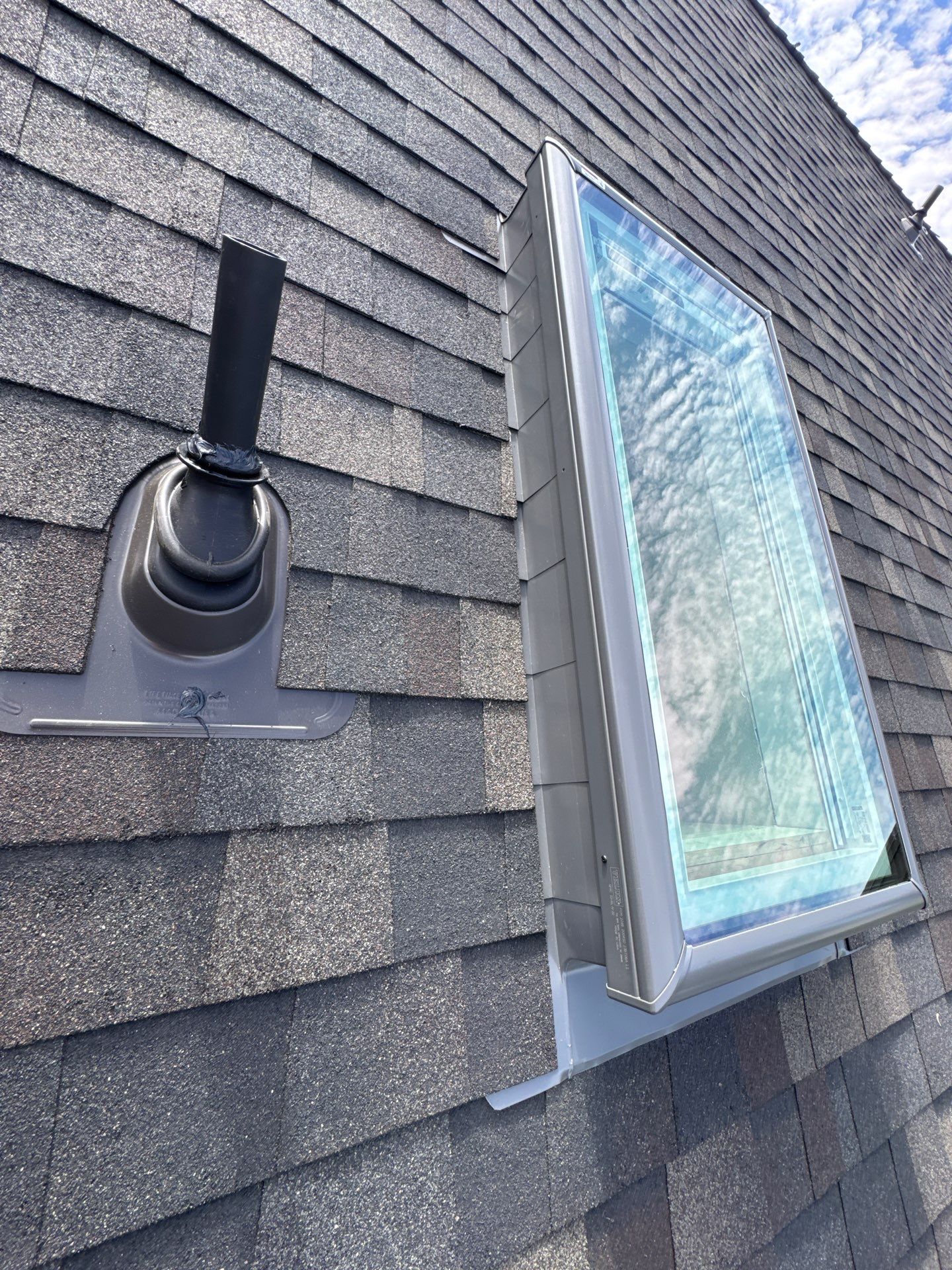 Complete Architectural Shingle Reroof and OSB Decking Repair in Eugene by BEST Roofing & Waterproofing