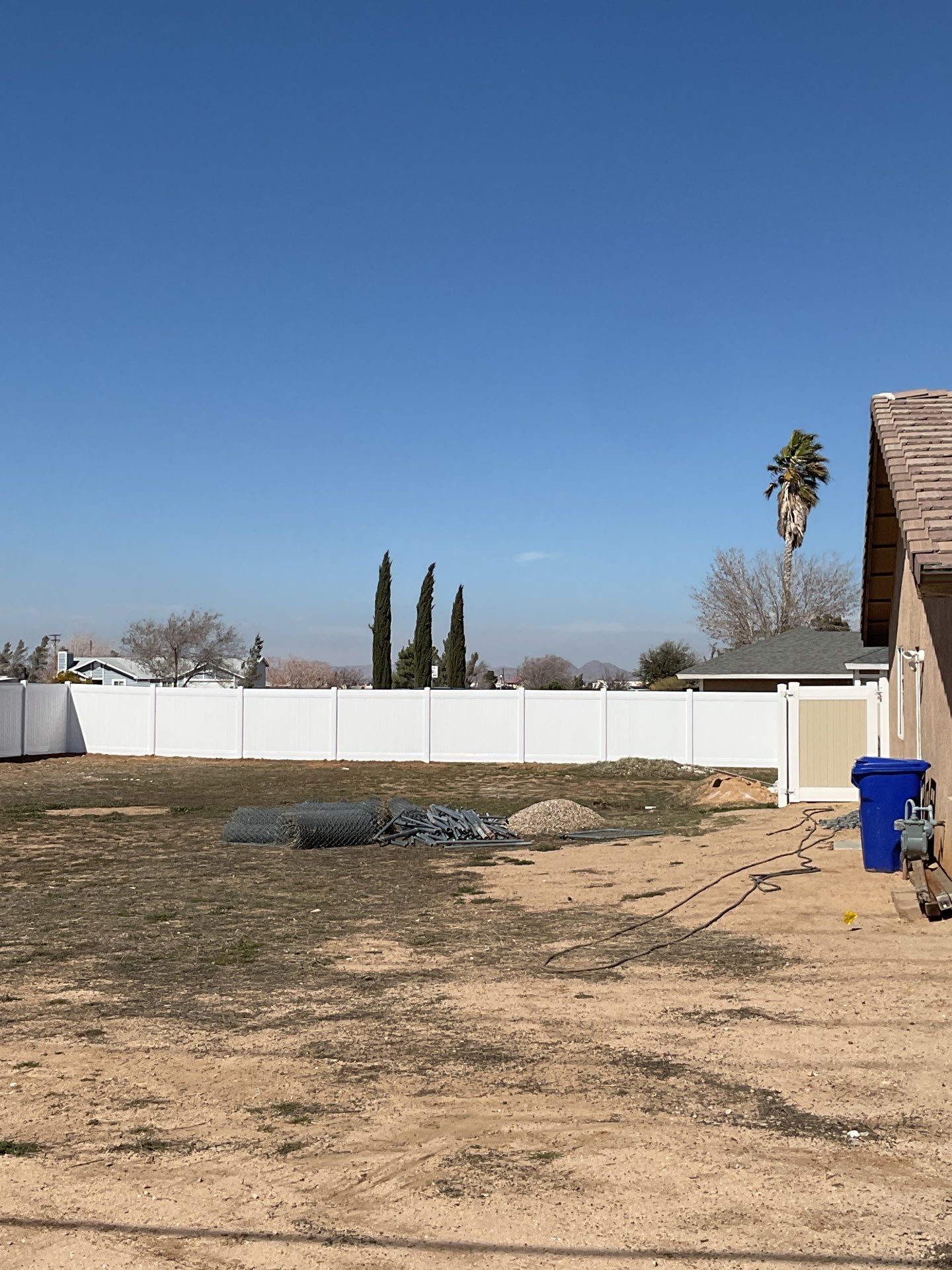 Box picket and privacy vinyl  by Fence Guys Inc. 