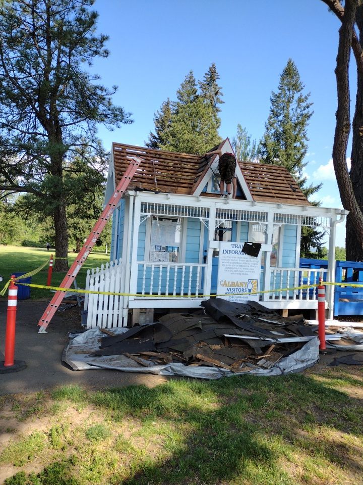 Cedar Shake Install using #1 Blue Label Cedar Shingles for the Albany Visitors Association  by Orezona Building & Roofing Company, Inc.