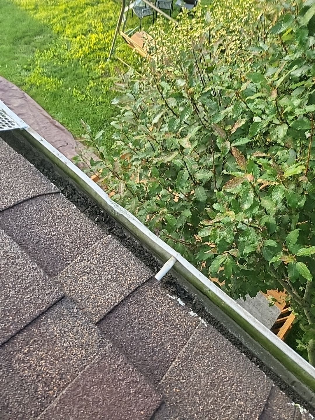 Atlas Pinnacle, Color: Weathered Wood, Drip Edge, Color: Royal Brown by Eagle Eye Roofing