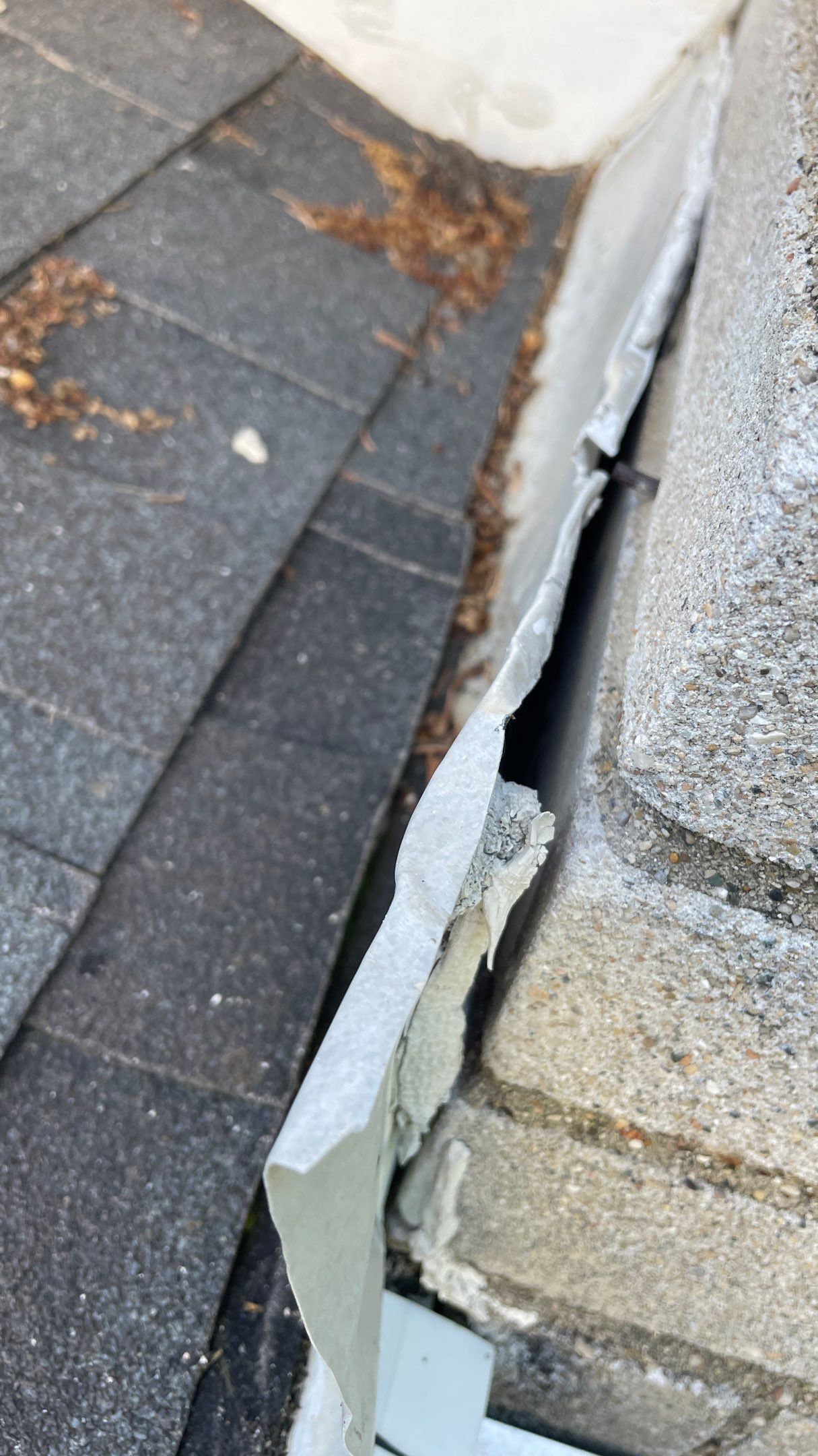 Roof Replacement using Owens Corning Williamsburg Grey by 180 Contractors