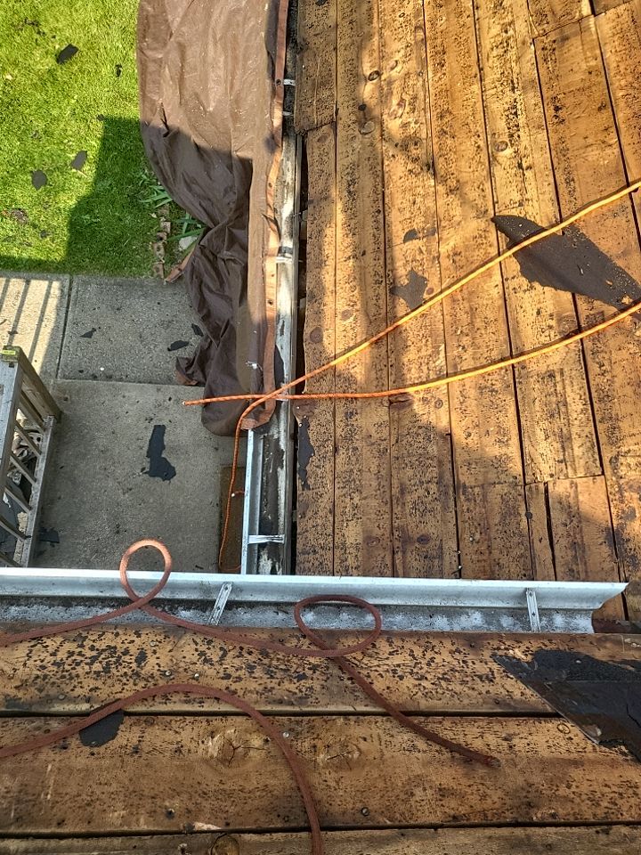 ATLAS PINNACLE COLOR: COPPER CANYON DRIP EDGE: ROYAL BROWN by Eagle Eye Roofing