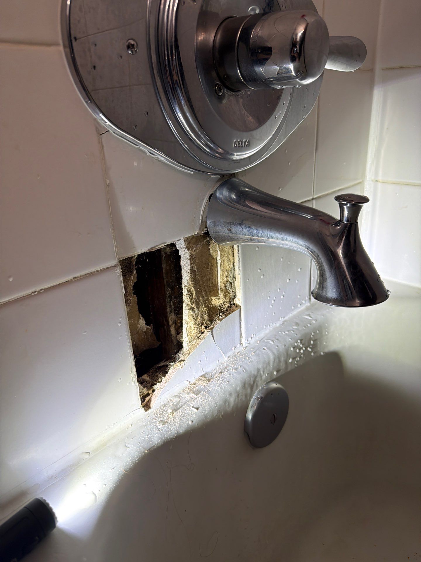 Shower Tile Repair by Handyman State LLC