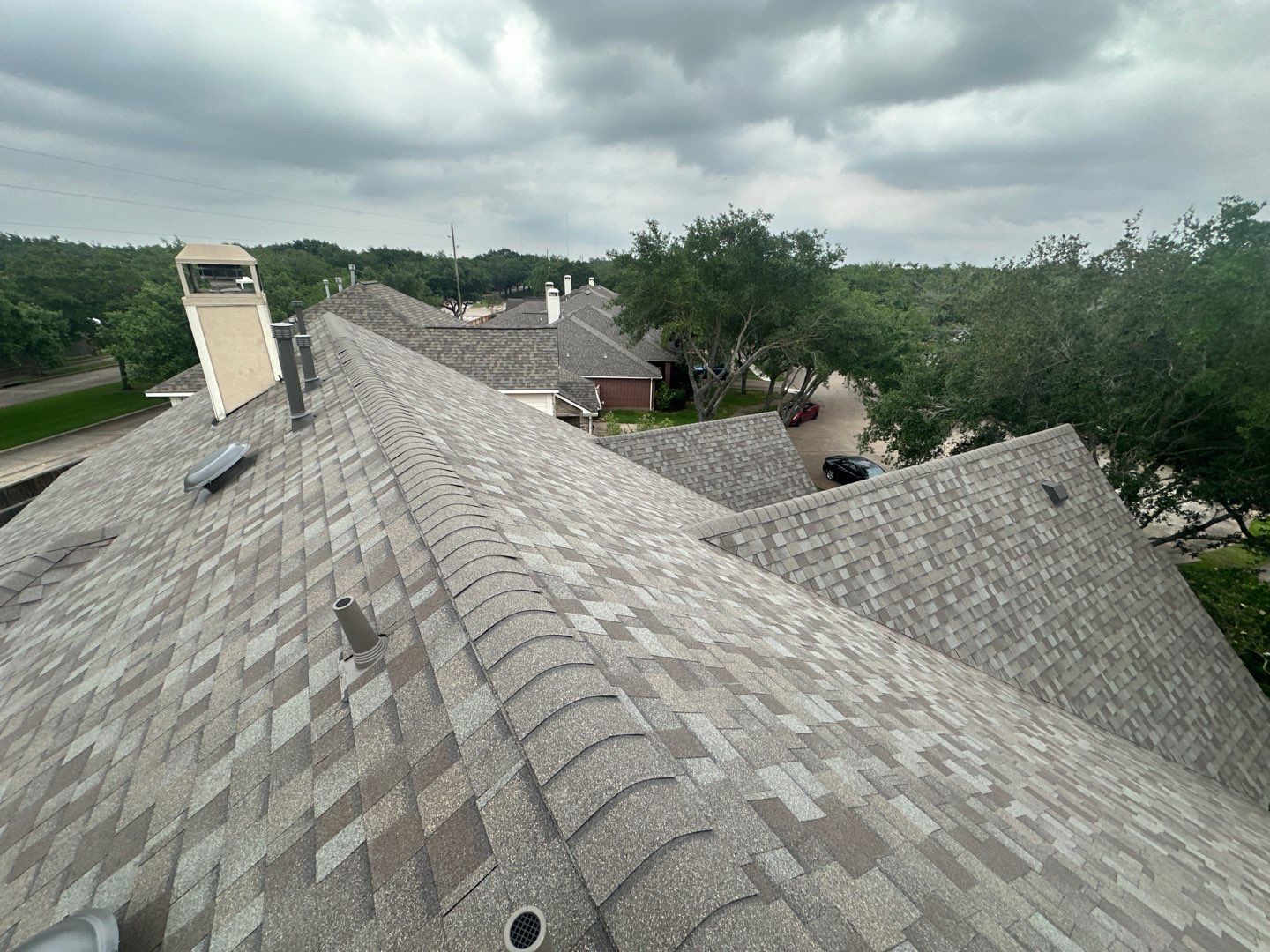Residential Roofing Installation using Owen's Corning Duration (Lifetime) Shingles by Roof Repair Company
