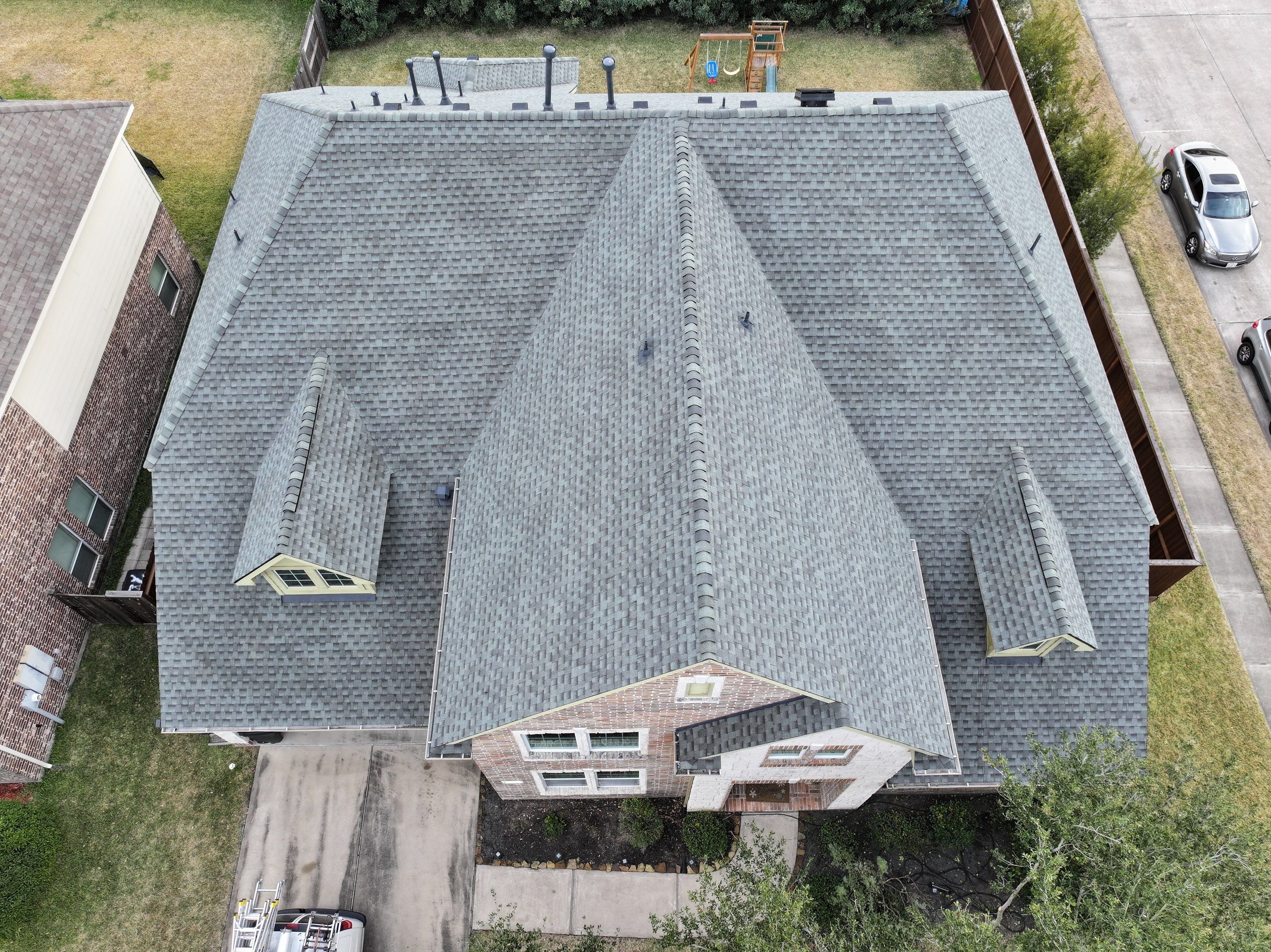 GAF HDZ - Slate by Elite Roofing LLC