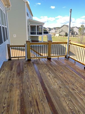 Coated Deck using Wood Sealant