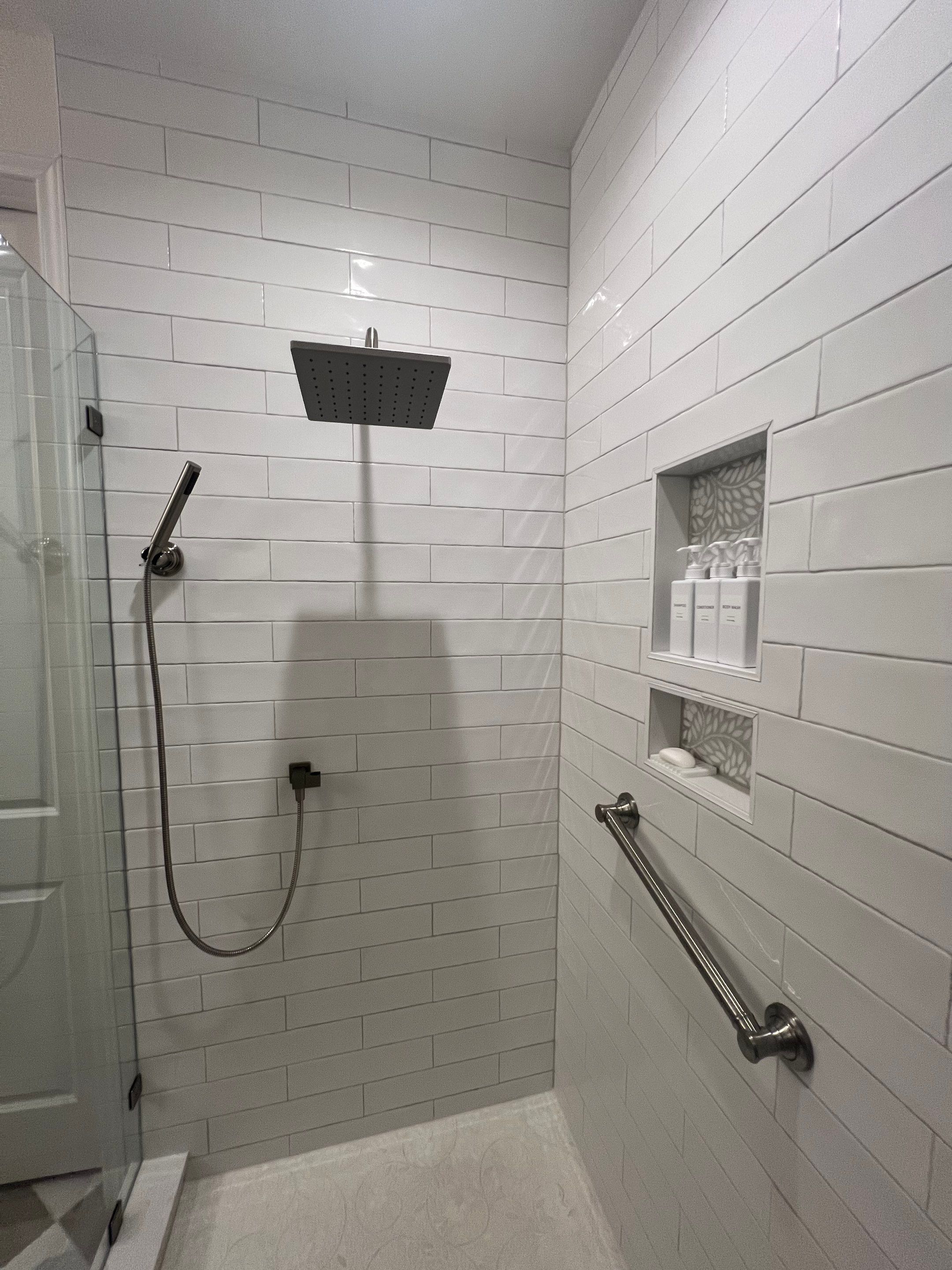 San Antonio Del Webb Bathroom Remodel Featuring Luxury Walk-In Shower and Freestanding Tub by Legacy Bath and Kitchen