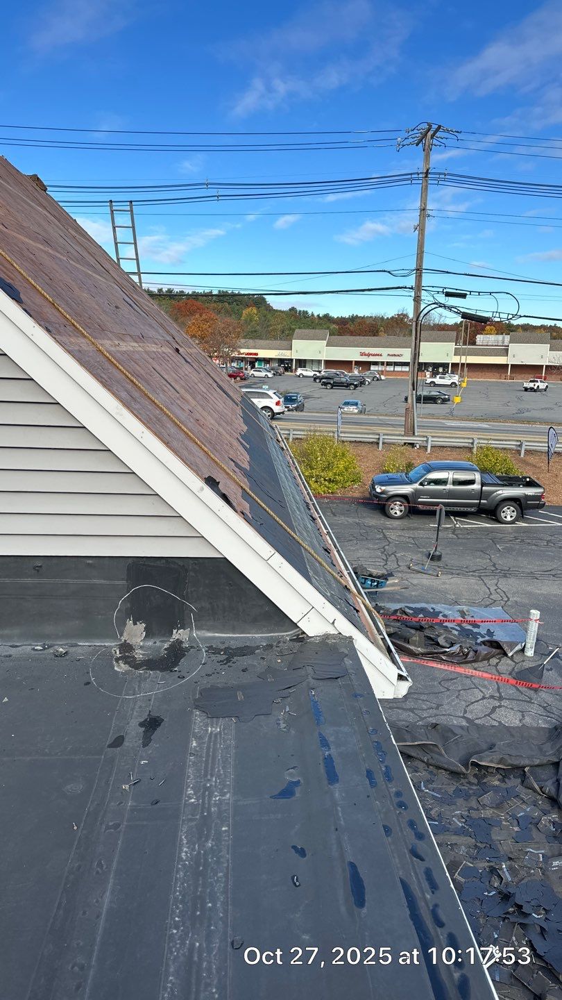 Acton EPDM Roof Edge Reconstruction with Tapered Insulation System by Mighty Dog Roofing of Greater Middlesex County