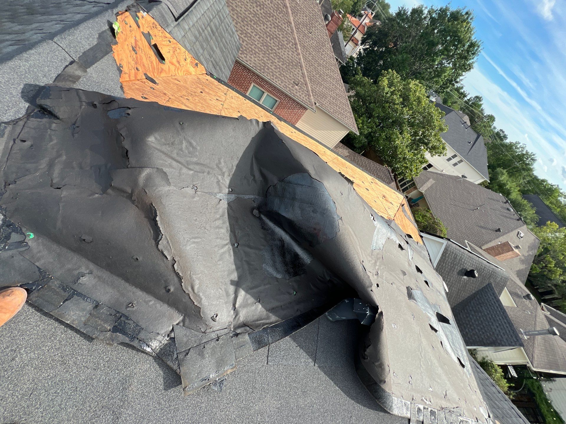 Residential Roofing Installation using Owen's Corning Duration (Lifetime) Shingles by Roof Repair Company