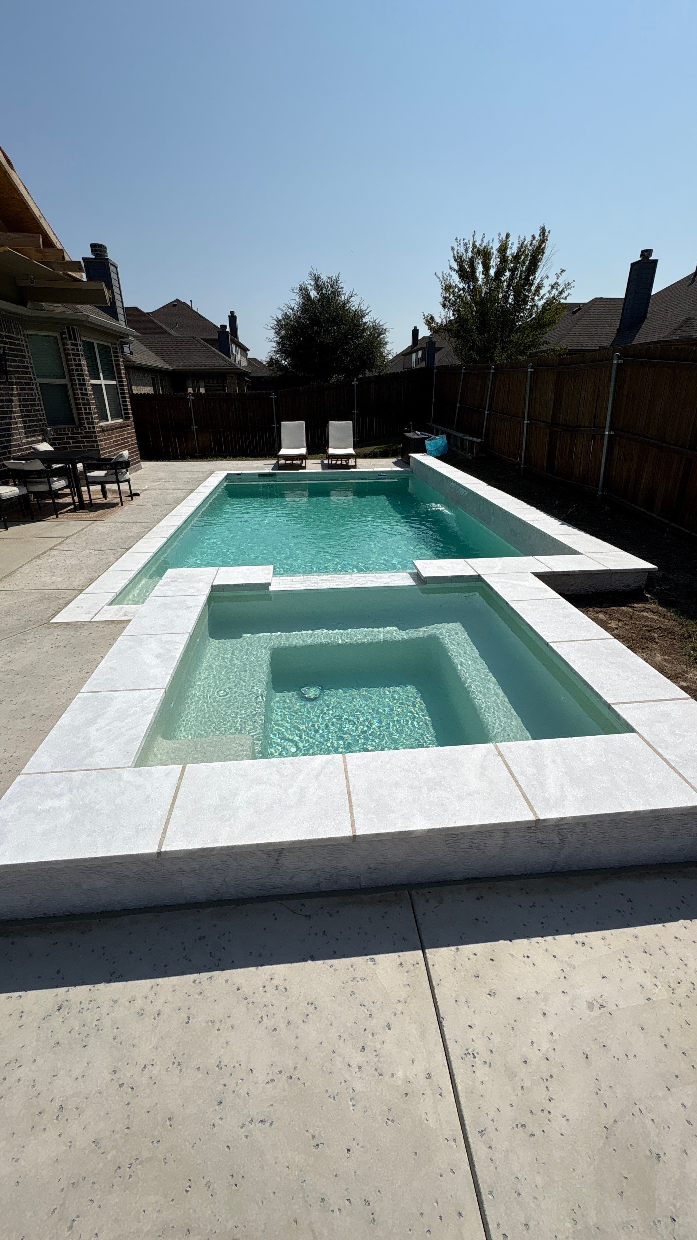 Geometric Pool with Level Spa by Pinnacle Pools and Spas - DFW
