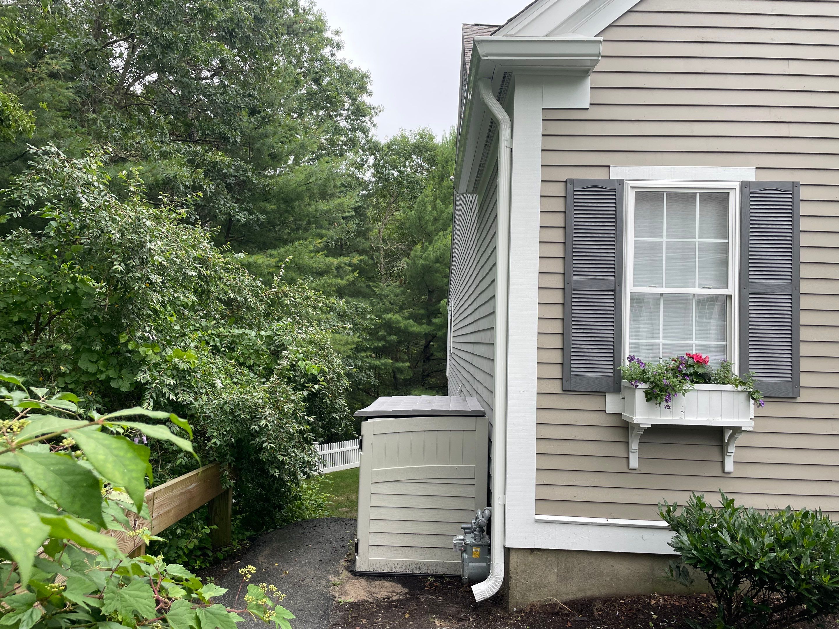 6" K-Style Aluminum Gutters Installed in Bourne, MA by Gutter Pro Enterprises