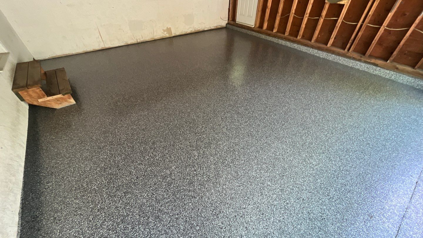 Garage in Nashua, NH 03062 by Symphony Concrete Coatings