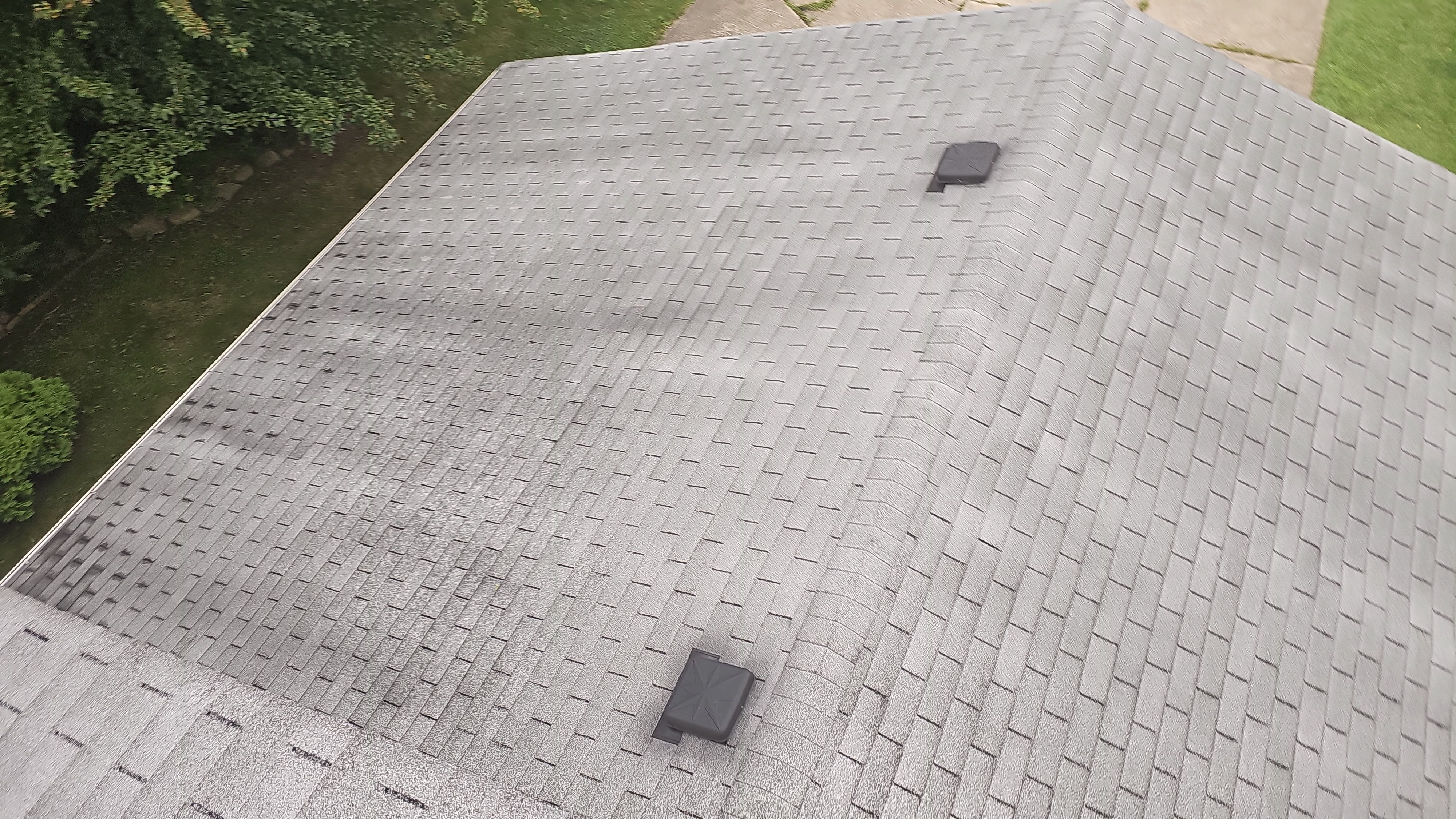 Atlas Pinnacle, Color, Coastal Granite, Drip Edge, Tuxedo Gray by Eagle Eye Roofing