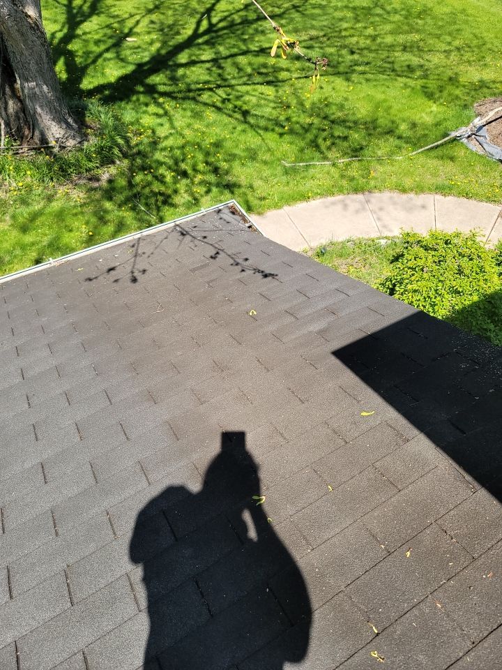 ATLAS PINNACLE COLOR: SUMMER STORM DRIP EDGE: WHITE by Eagle Eye Roofing