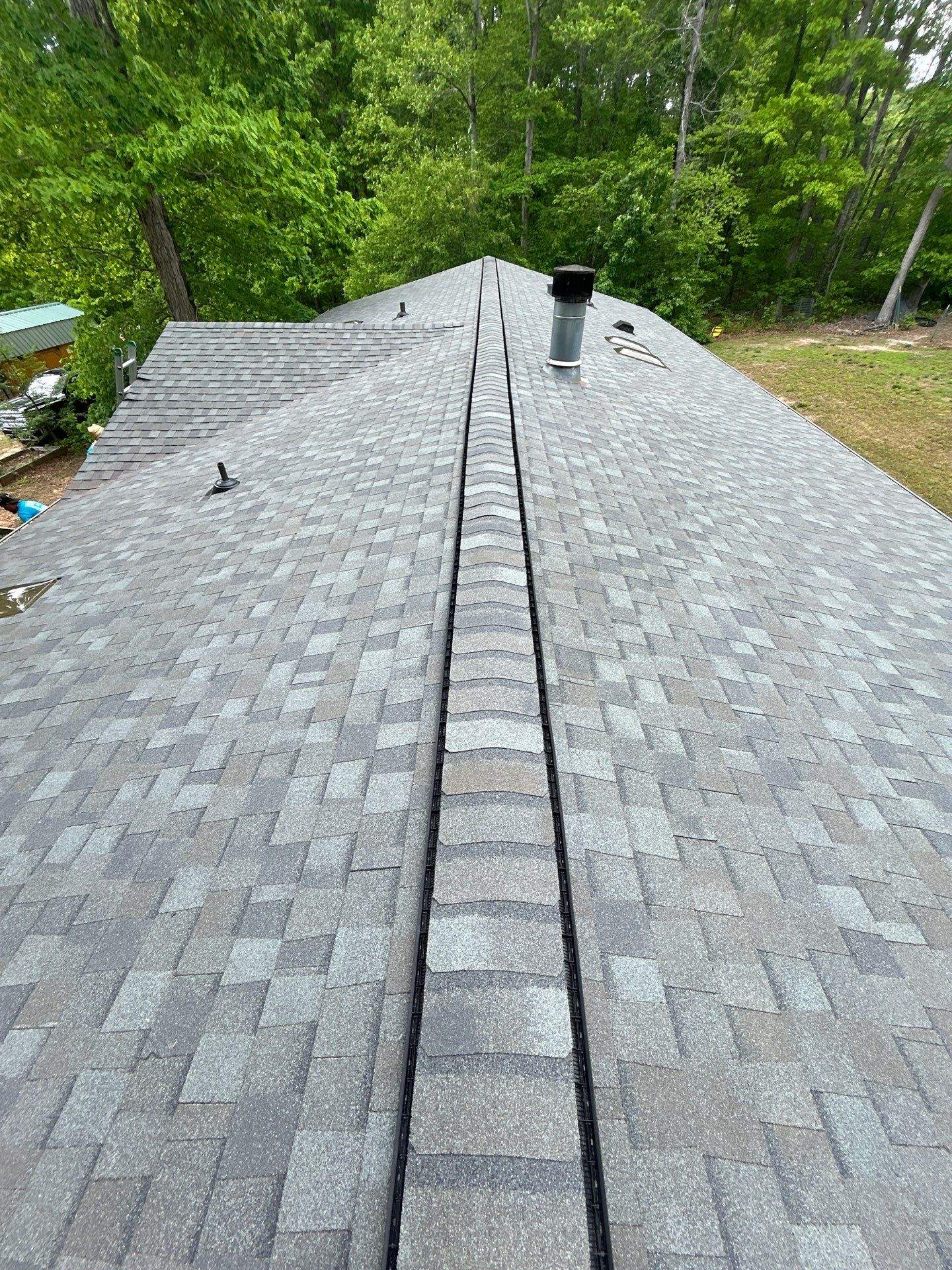 CertainTeed Landmark Pro Georgetown Gray - Multiples by Smithrock Roofing