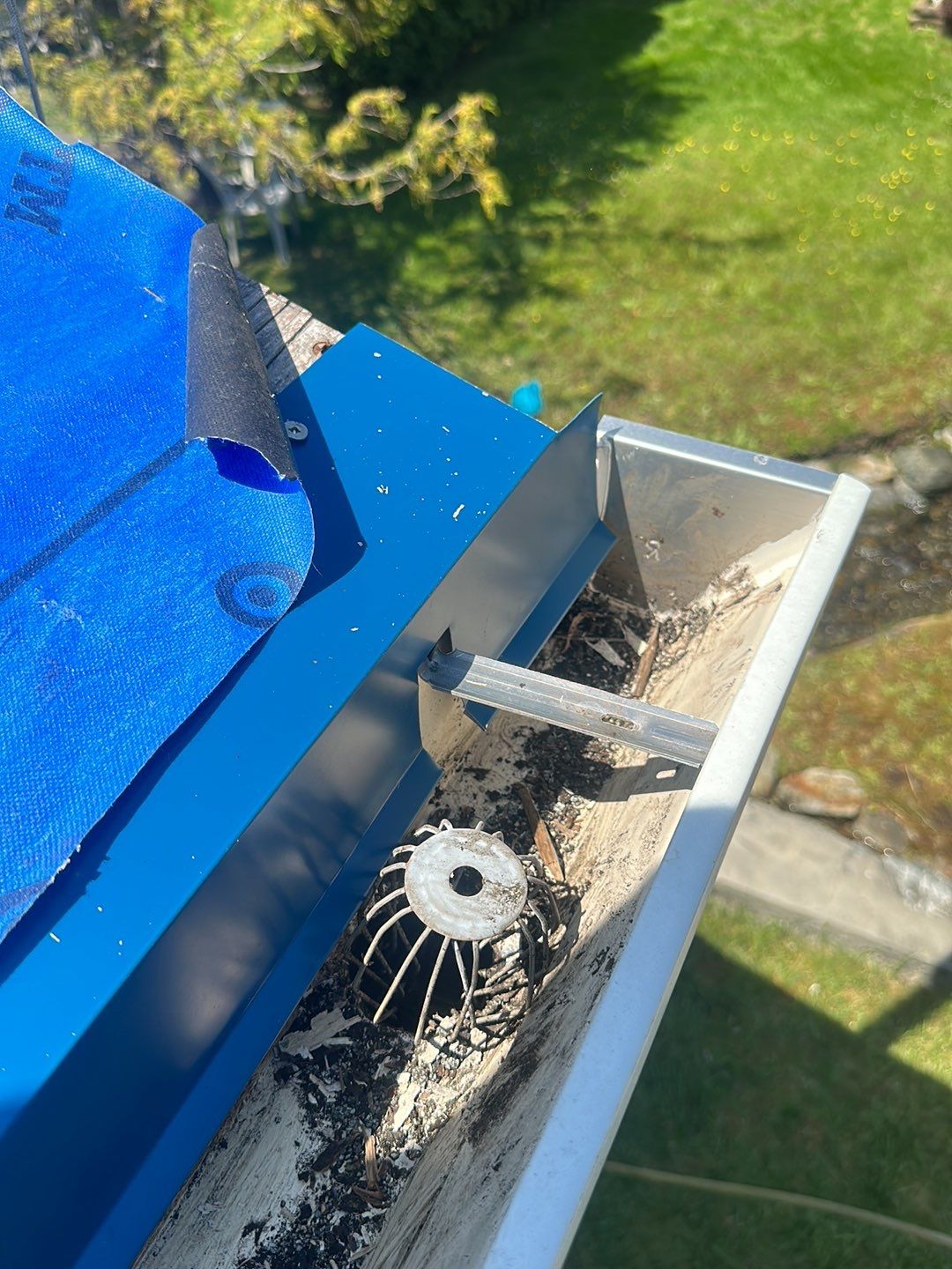 Residential ReRoofing Installation using Duraclad 26ga by Top Notch Roofing Inc