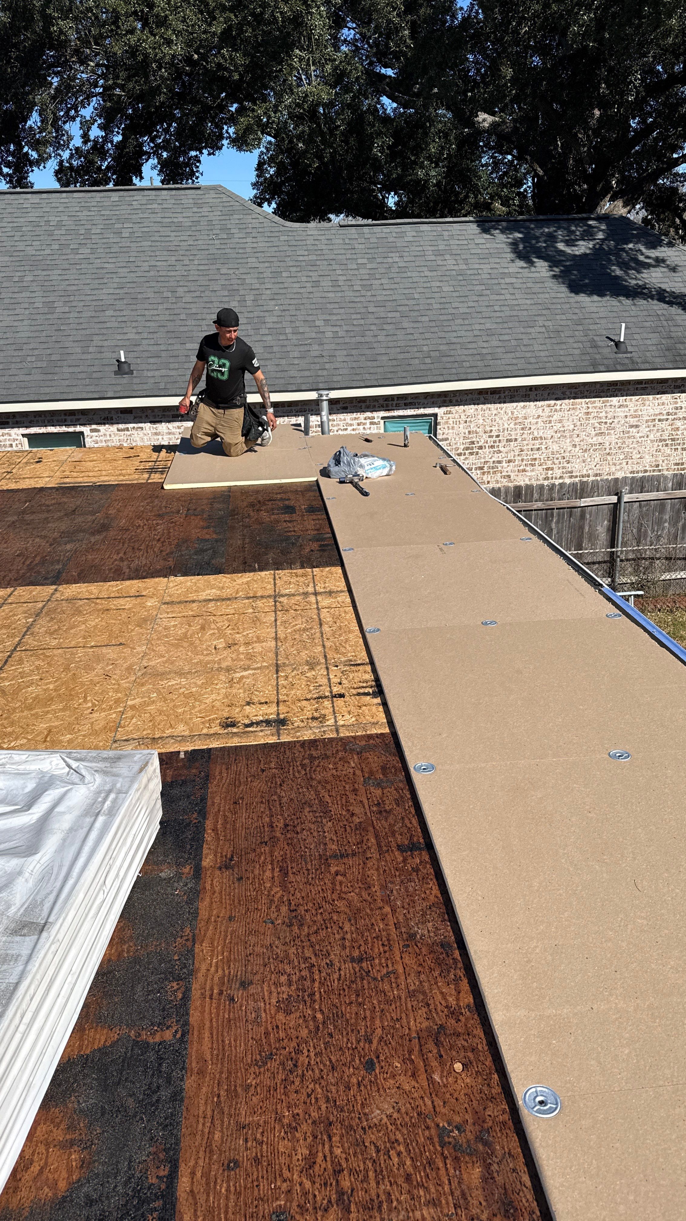 Roof Replacement in New Orleans by HDS Contractors